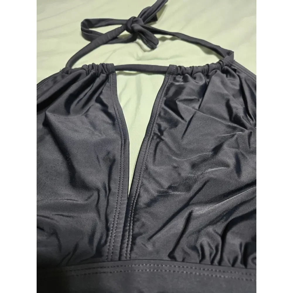 Time and tru large women's black swim top